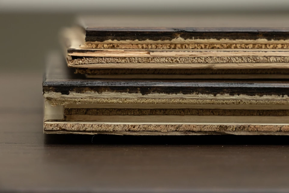 Natural Engineered Flooring Oak Black Tea UV Oiled 15/4mm By 220mm By 2200mm 7 Natural Engineered Flooring Oak Black Tea UV Oiled 15/4mm By 220mm By 2200mm - Image 5