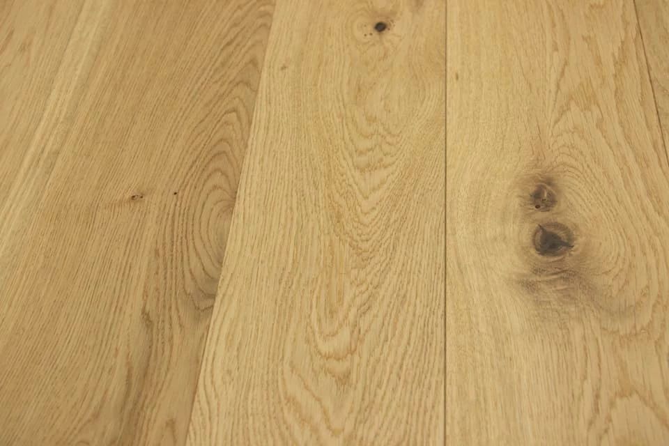 Natural Engineered Flooring Oak Click 5G Brushed Uv Matt Lacquered 14/3mm By 190mm By 1900mm 7 Natural Engineered Flooring Oak Click 5G Brushed Uv Matt Lacquered 14/3mm By 190mm By 1900mm - Image 5