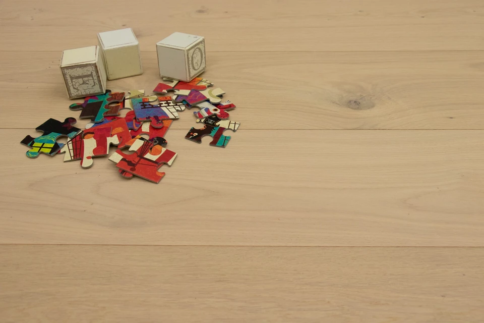 Natural Engineered Flooring Oak Click B2 Non Visible Uv Lacquered 14/3mm By 190mm By 1900mm 4 Natural Engineered Flooring Oak Click B2 Non Visible Uv Lacquered 14/3mm By 190mm By 1900mm - Image 2