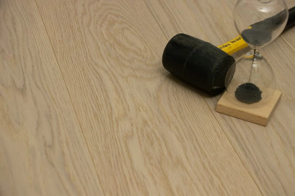 Prime Engineered Flooring Oak White Brushed UV Oiled 14/3mm By 178mm By 1000-2400mm 5 Prime Engineered Flooring Oak White Brushed UV Oiled 14/3mm By 178mm By 1000-2400mm - Image 3