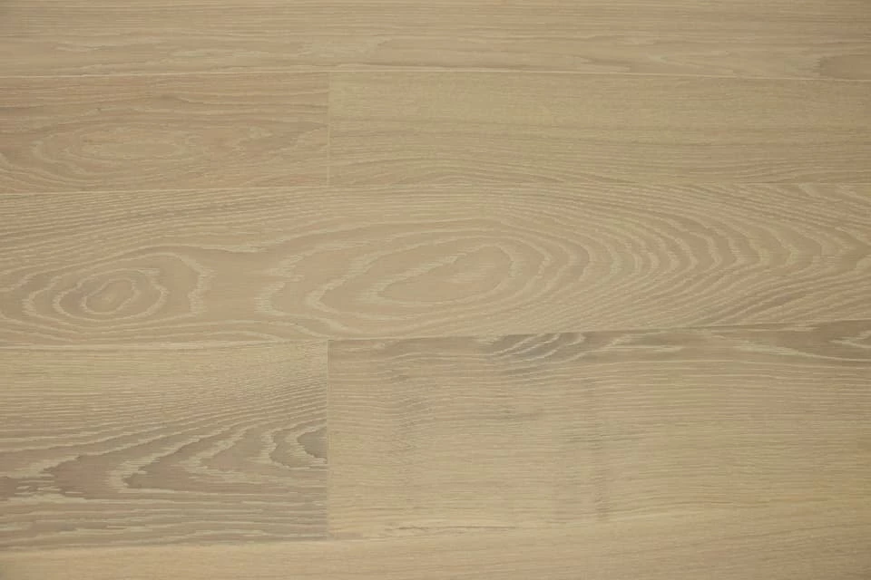 Prime Engineered Flooring Oak Click Sunny White Brushed UV Oil 14/3mm By 195mm By 1000-2400mm 6 Prime Engineered Flooring Oak Click Sunny White Brushed UV Oil 14/3mm By 195mm By 1000-2400mm - Image 4