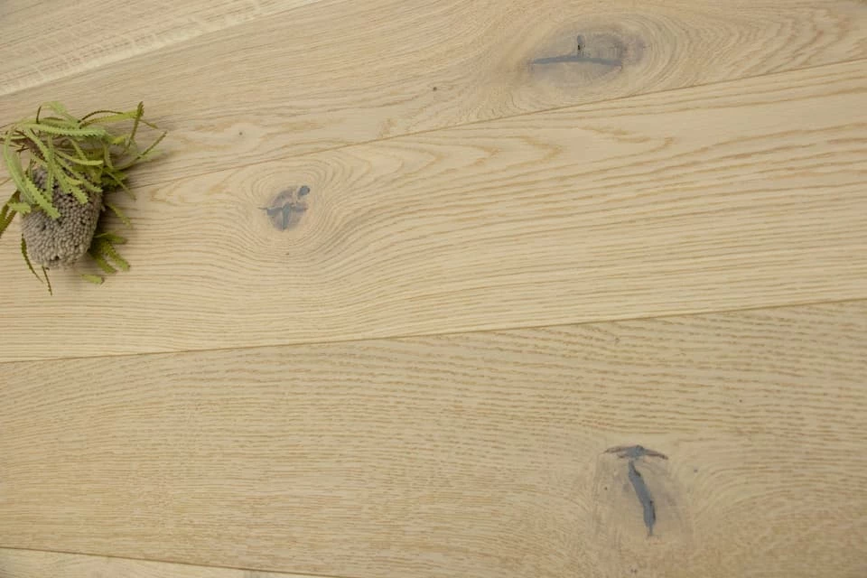 Natural Engineered Flooring Oak Polar Light Sand Brushed UV Oiled 14/4mm By 250mm By 790-2400mm FSC 100% Certificate : NC-COC-054381 5 Natural Engineered Flooring Oak Polar Light Sand Brushed UV Oiled 14/4mm By 250mm By 790-2400mm FSC 100% Certificate : NC-COC-054381 - Image 3