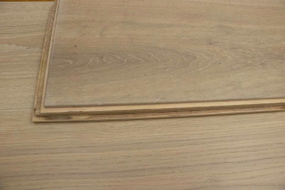 Natural Engineered Flooring Oak Bespoke NO3 Hardwax Oiled 16/4mm By 220mm By 1500-2400mm 7 Natural Engineered Flooring Oak Bespoke NO3 Hardwax Oiled 16/4mm By 220mm By 1500-2400mm - Image 5