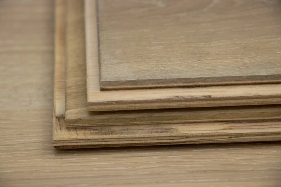 Natural Engineered Flooring Oak Bespoke NO3 Hardwax Oiled 16/4mm By 220mm By 1500-2400mm 8 Natural Engineered Flooring Oak Bespoke NO3 Hardwax Oiled 16/4mm By 220mm By 1500-2400mm - Image 6