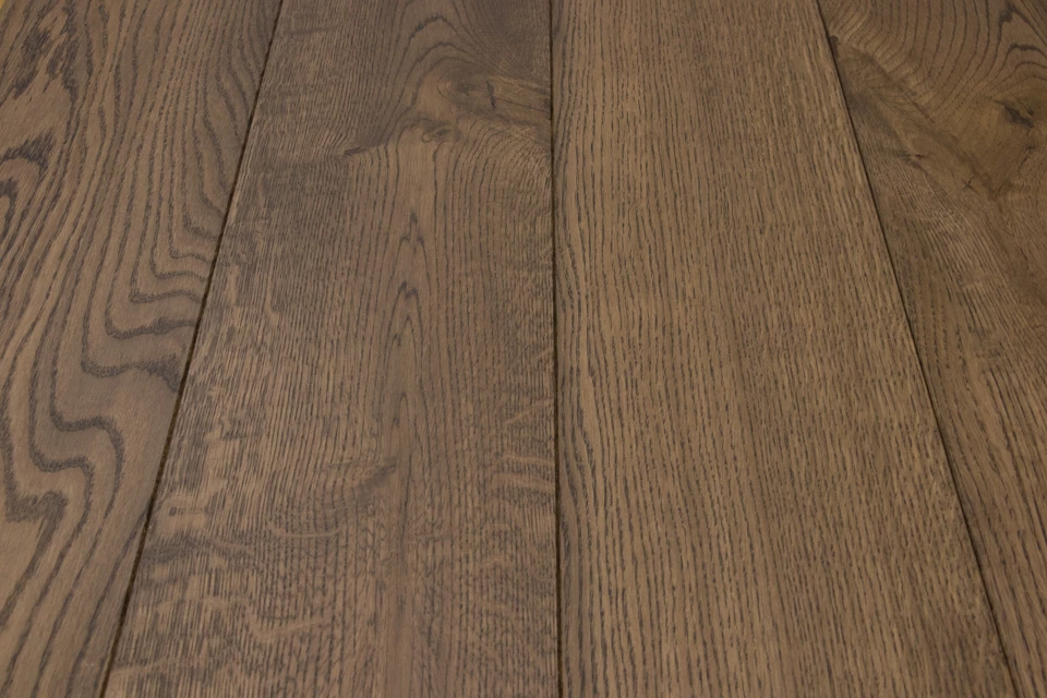 Natural Engineered Flooring Oak Bespoke Coffee Chino UV Oiled 16/4mm By 220mm By 1500-2400mm 6 Natural Engineered Flooring Oak Bespoke Coffee Chino UV Oiled 16/4mm By 220mm By 1500-2400mm - Image 4