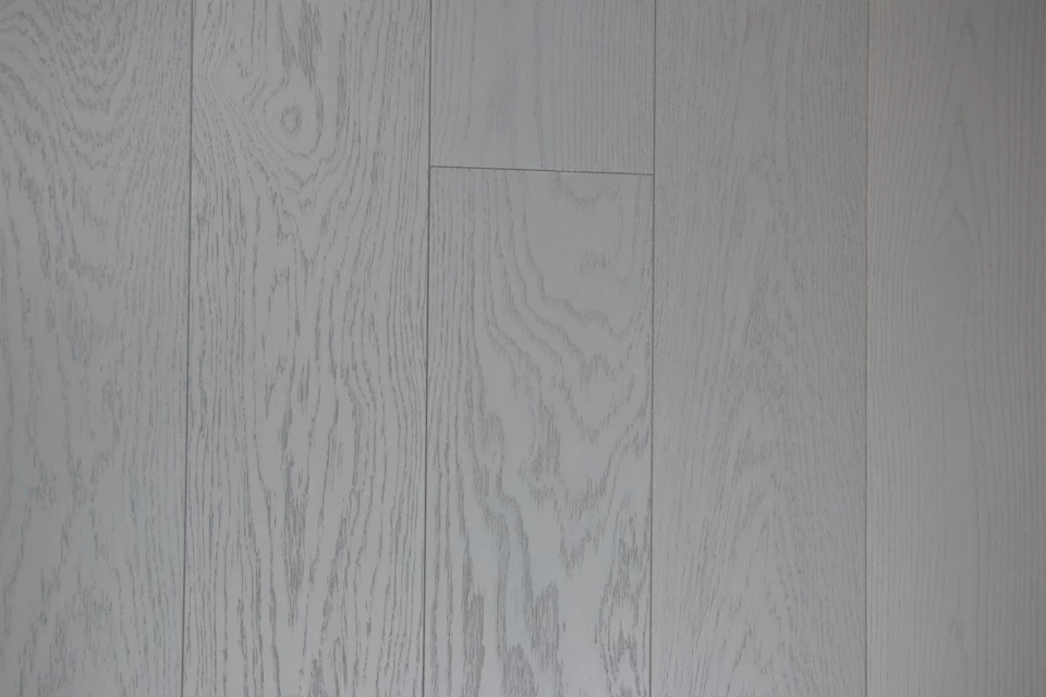 Natural Engineered Flooring Oak Click Slate Grey Brushed UV Lacquered 14/3mm By 190mm By 1900mm - Image 3