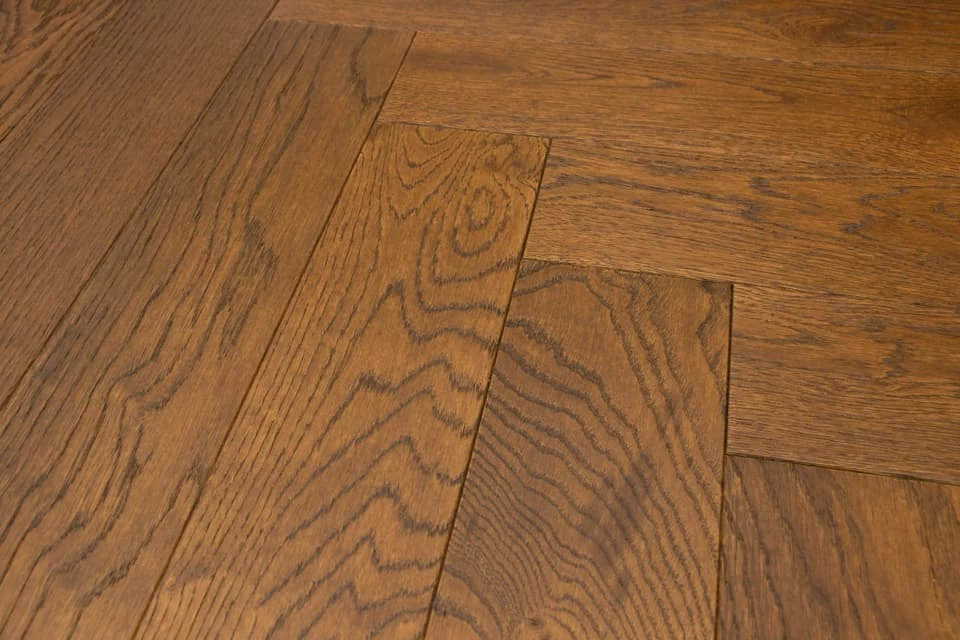 Natural Engineered Flooring Oak Herringbone Coffee Brushed UV Lacquered 15/4mm By 90mm By 600mm - Image 2