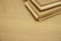 Prime Engineered Flooring Oak Chevron Non Visible Brushed UV Matt Lacquered 14/3mm By 98mm By 547mm -Wood Sales Store prime engineered flooring oak chevron non visible brushed uv matt lacquered 15