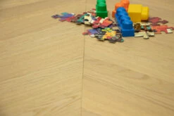 Prime Engineered Flooring Oak Chevron Non Visible Brushed UV Matt Lacquered 14/3mm By 98mm By 547mm -Wood Sales Store prime engineered flooring oak chevron non visible brushed uv matt lacquered 7