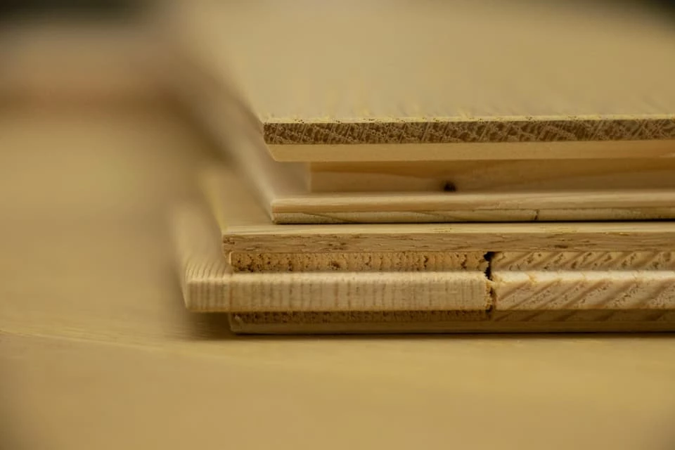 Prime Engineered Flooring Oak Herringbone Non Visible Brushed UV Matt Lacquered 14/3mm By 128mm By 600mm 9 Prime Engineered Flooring Oak Herringbone Non Visible Brushed UV Matt Lacquered 14/3mm By 128mm By 600mm - Image 7