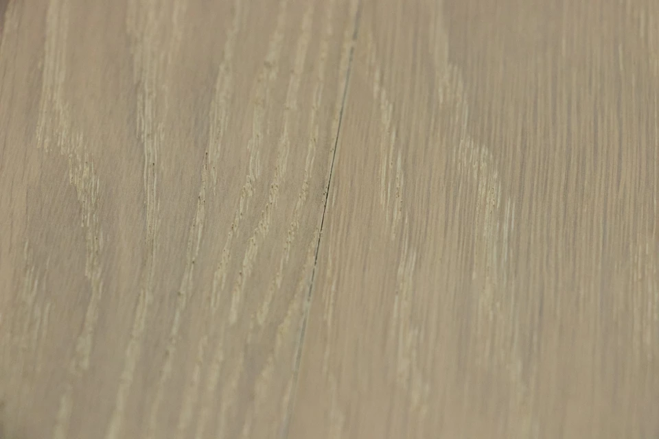 Prime Engineered Flooring Oak Polar White Brushed UV Lacquered 14/3mm By 178mm By 1000-2400mm 6 Prime Engineered Flooring Oak Polar White Brushed UV Lacquered 14/3mm By 178mm By 1000-2400mm - Image 4