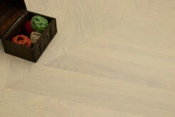 Prime Engineered Oak Chevron Double White Brushed UV Matt Lacquered 14/3mm By 98mm By 547mm -Wood Sales Store prime engineered oak chevron double white brushed uv matt lacquered fl3939 5