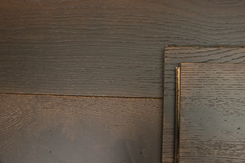 Natural Engineered Flooring Oak Espresso Piccolo Brushed Uv Oiled 14/3mm By 190mm By 400-1500 Mm 6 Natural Engineered Flooring Oak Espresso Piccolo Brushed Uv Oiled 14/3mm By 190mm By 400-1500 Mm - Image 4