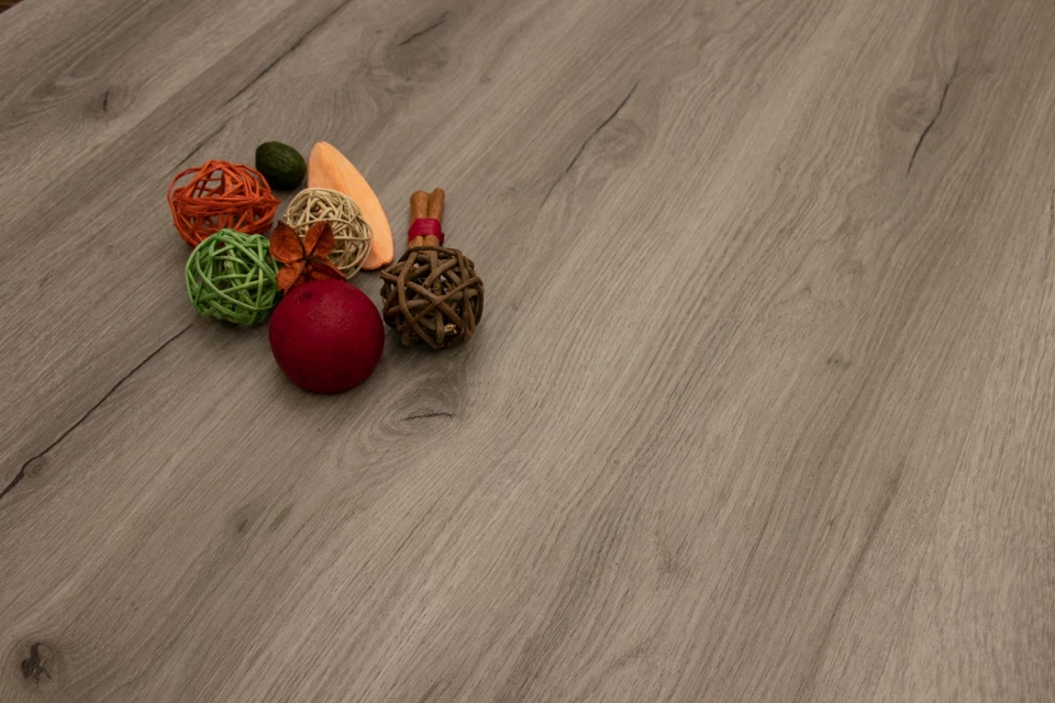 Supremo Luxury Click Vinyl Rigid Core Flooring Light Grey 4.2mm By 178mm By 1220mm 5 Supremo Luxury Click Vinyl Rigid Core Flooring Light Grey 4.2mm By 178mm By 1220mm - Image 3